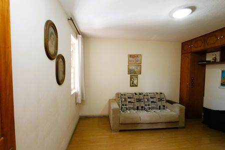 Casa à venda com 340m², 4 quartos e 2 vagasQuarto 3