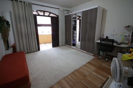 Casa à venda com 156m², 3 quartos e 1 vagaQuarto 1