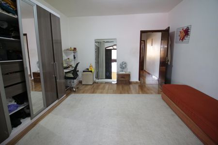 Casa à venda com 156m², 3 quartos e 1 vagaQuarto 1