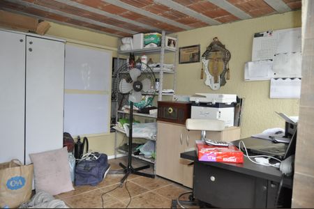 Casa à venda com 206m², 4 quartos e 4 vagasÁrea de Serviço