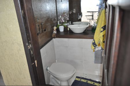 Casa à venda com 206m², 4 quartos e 4 vagasÁrea Gourmet - Banheiro