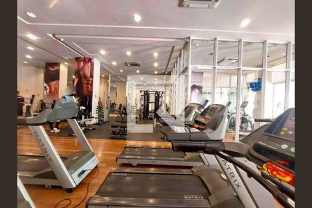 Apartamento à venda com 223m², 4 quartos e 4 vagas Apartamento à venda com 223m², 4 quartos e 4 vagasAcademia