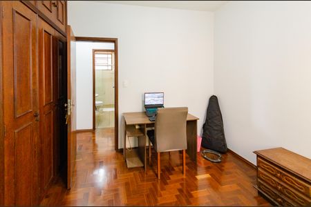 Apartamento à venda com 85m², 3 quartos e 2 vagas Apartamento à venda com 85m², 3 quartos e 2 vagasQuarto 1