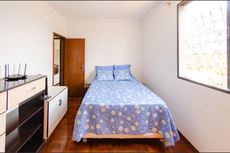 Apartamento à venda com 85m², 3 quartos e 2 vagas Apartamento à venda com 85m², 3 quartos e 2 vagasSuíte