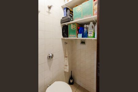 Apartamento à venda com 85m², 3 quartos e 2 vagas Apartamento à venda com 85m², 3 quartos e 2 vagasBanheiro de serviço