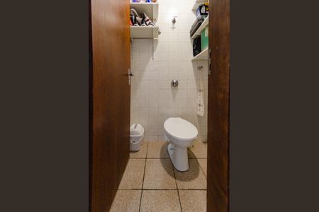 Apartamento à venda com 85m², 3 quartos e 2 vagas Apartamento à venda com 85m², 3 quartos e 2 vagasBanheiro de serviço