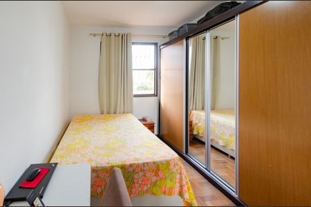 Apartamento à venda com 85m², 3 quartos e 2 vagas Apartamento à venda com 85m², 3 quartos e 2 vagasQuarto 2