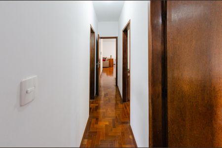 Apartamento à venda com 85m², 3 quartos e 2 vagas Apartamento à venda com 85m², 3 quartos e 2 vagasCorredor