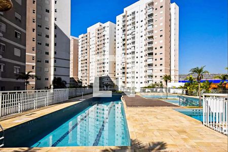 Apartamento à venda com 58m², 2 quartos e 1 vaga Apartamento à venda com 58m², 2 quartos e 1 vagaÁrea comum - Piscina