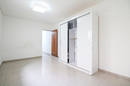Casa à venda com 160m², 2 quartos e 2 vagas Casa à venda com 160m², 2 quartos e 2 vagasSuíte 2