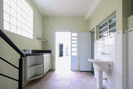 Casa à venda com 160m², 2 quartos e 2 vagas Casa à venda com 160m², 2 quartos e 2 vagasÁrea de Serviço