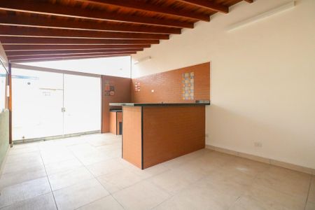 Casa à venda com 160m², 2 quartos e 2 vagas Casa à venda com 160m², 2 quartos e 2 vagasÁrea comum - Área Gourmet