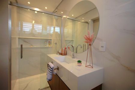 Apartamento à venda com 190m², 4 quartos e 3 vagasBanheiro da Suíte 2