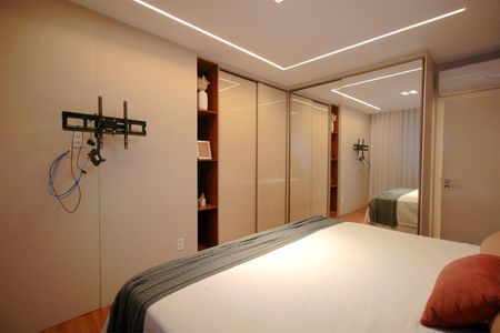 Apartamento à venda com 190m², 4 quartos e 3 vagasSuíte 1