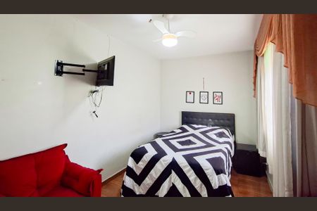 Casa à venda com 260m², 4 quartos e 2 vagas Casa à venda com 260m², 4 quartos e 2 vagasSuíte