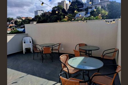 Studio à venda com 18m², 1 quarto e sem vaga Studio à venda com 18m², 1 quarto e sem vagaTerraço