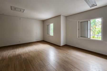 Casa à venda com 280m², 3 quartos e 4 vagas Casa à venda com 280m², 3 quartos e 4 vagasSuíte 2