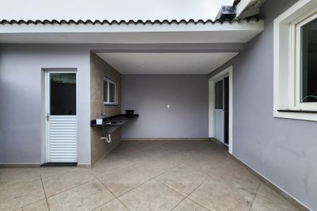 Casa à venda com 280m², 3 quartos e 4 vagas Casa à venda com 280m², 3 quartos e 4 vagasÁrea de Serviço