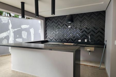 Casa à venda com 280m², 3 quartos e 4 vagas Casa à venda com 280m², 3 quartos e 4 vagasÁrea Gourmet