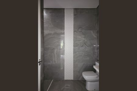 Casa à venda com 280m², 3 quartos e 4 vagas Casa à venda com 280m², 3 quartos e 4 vagasBanheiro da Suíte 1