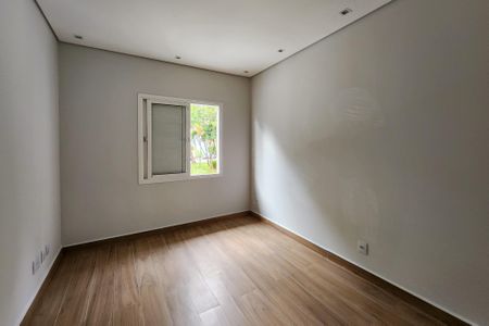 Casa à venda com 280m², 3 quartos e 4 vagas Casa à venda com 280m², 3 quartos e 4 vagasQuarto