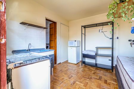 Casa à venda com 180m², 5 quartos e 2 vagas Casa à venda com 180m², 5 quartos e 2 vagasSuíte 3