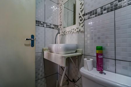 Casa à venda com 180m², 5 quartos e 2 vagas Casa à venda com 180m², 5 quartos e 2 vagasBanheiro da Suíte 1