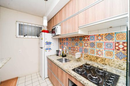Apartamento à venda com 43m², 2 quartos e 1 vaga Apartamento à venda com 43m², 2 quartos e 1 vagaCozinha e Área de Serviço