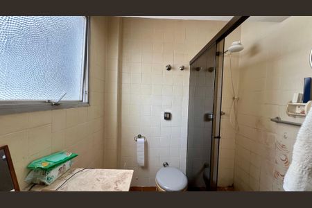 Apartamento à venda com 120m², 3 quartos e 1 vaga Apartamento à venda com 120m², 3 quartos e 1 vagaBanheiro da Suíte