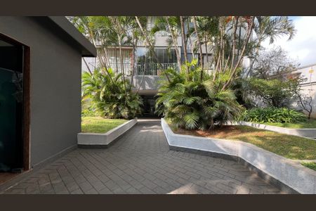 Apartamento à venda com 120m², 3 quartos e 1 vaga Apartamento à venda com 120m², 3 quartos e 1 vagaEntrada