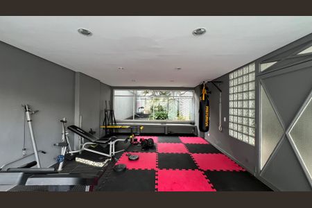 Apartamento à venda com 120m², 3 quartos e 1 vaga Apartamento à venda com 120m², 3 quartos e 1 vagaAcademia
