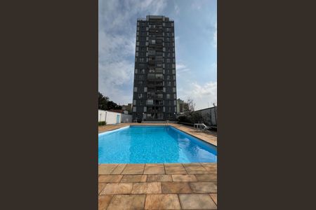Apartamento à venda com 120m², 3 quartos e 1 vaga Apartamento à venda com 120m², 3 quartos e 1 vagaPiscina