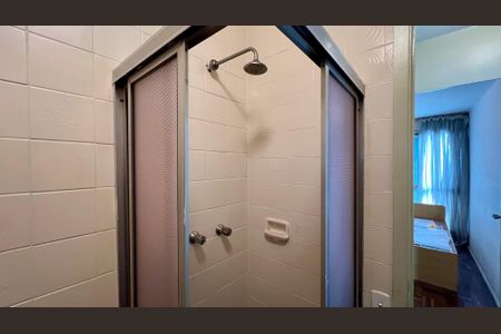 Apartamento à venda com 120m², 3 quartos e 1 vaga Apartamento à venda com 120m², 3 quartos e 1 vagaBanheiro