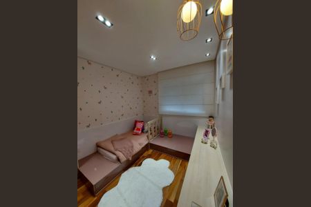 Apartamento à venda com 130m², 3 quartos e 3 vagasQuarto 2