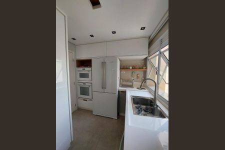 Apartamento à venda com 130m², 3 quartos e 3 vagasCozinha