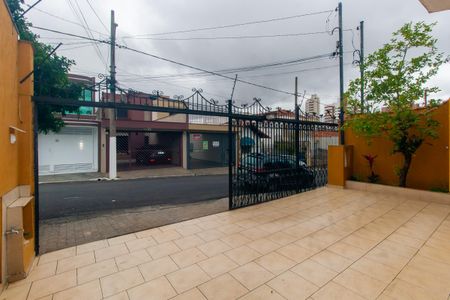 Casa à venda com 300m², 6 quartos e 3 vagas Casa à venda com 300m², 6 quartos e 3 vagasGaragem