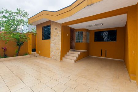 Casa à venda com 300m², 6 quartos e 3 vagas Casa à venda com 300m², 6 quartos e 3 vagasGaragem