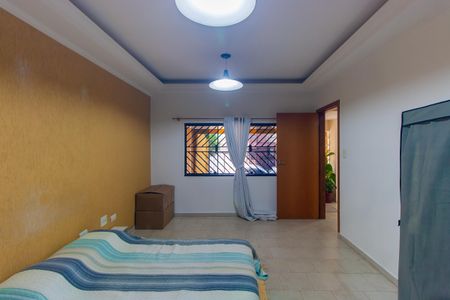 Casa à venda com 300m², 6 quartos e 3 vagas Casa à venda com 300m², 6 quartos e 3 vagasCasa 2 - Suíte