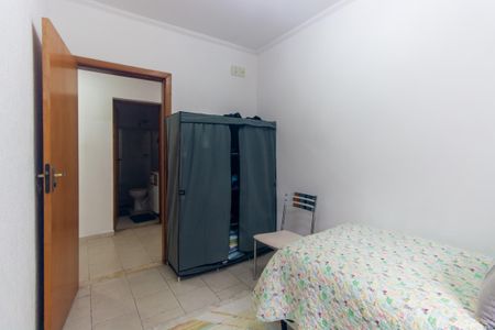 Casa à venda com 300m², 6 quartos e 3 vagas Casa à venda com 300m², 6 quartos e 3 vagasCasa 2 - Quarto 2