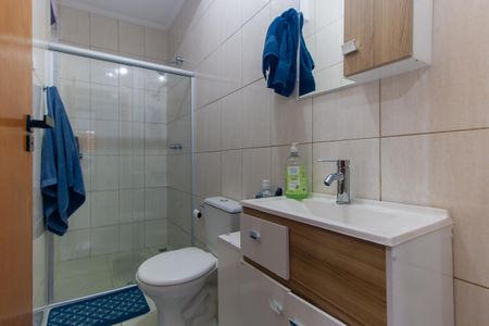 Casa à venda com 300m², 6 quartos e 3 vagas Casa à venda com 300m², 6 quartos e 3 vagasCasa 2 - Banheiro