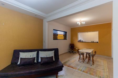 Casa à venda com 300m², 6 quartos e 3 vagas Casa à venda com 300m², 6 quartos e 3 vagasCasa 2 - Sala