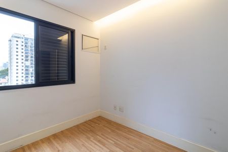 Apartamento à venda com 104m², 3 quartos e 2 vagasQuarto 2