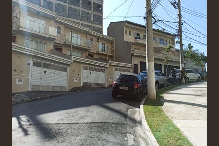 Apartamento à venda com 84m², 3 quartos e 2 vagas Apartamento à venda com 84m², 3 quartos e 2 vagasLocalização