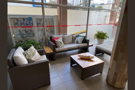 Apartamento à venda com 78m², 3 quartos e 1 vaga Apartamento à venda com 78m², 3 quartos e 1 vagaHall de entrada