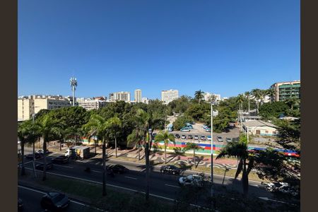 Apartamento à venda com 33m², 1 quarto e sem vaga Apartamento à venda com 33m², 1 quarto e sem vagaSala - vista