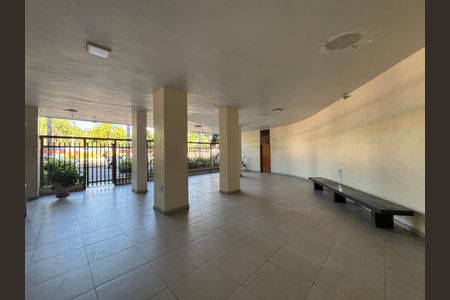 Apartamento à venda com 33m², 1 quarto e sem vaga Apartamento à venda com 33m², 1 quarto e sem vagaHall