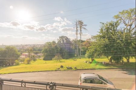 Casa à venda com 99m², 3 quartos e 2 vagas Casa à venda com 99m², 3 quartos e 2 vagasTerraço - Vista