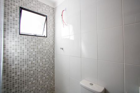 Apartamento à venda com 82m², 2 quartos e 1 vaga Apartamento à venda com 82m², 2 quartos e 1 vagaBanheiro