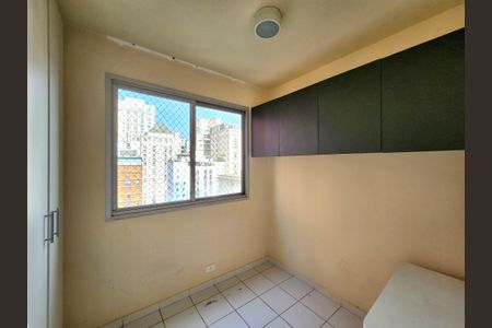 Apartamento para alugar com 240m², 3 quartos e 2 vagasQuarto de Serviço 1
