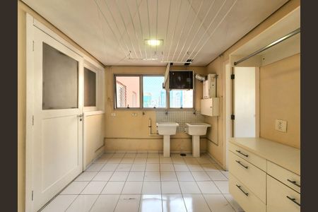 Apartamento para alugar com 240m², 3 quartos e 2 vagasÁrea de Serviço